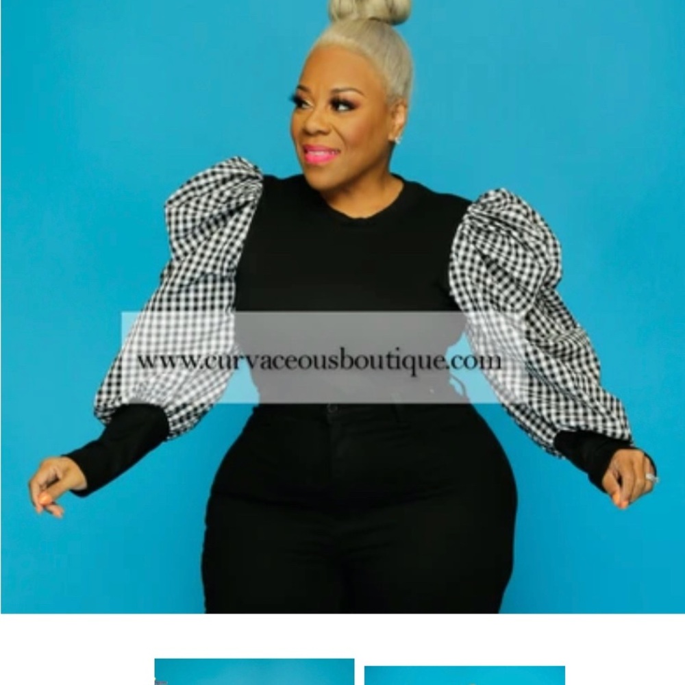 Curvaceous Boutique Black And White Puff Sleeve Top